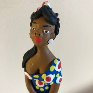 Biscuit sculpture